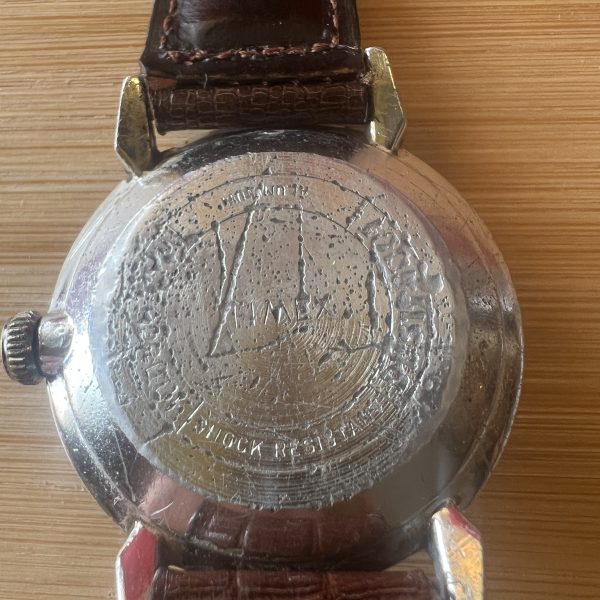 Timex 100 men’s watch with lizard calf strap - Image 3