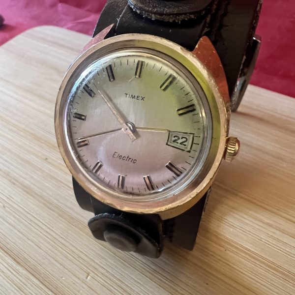 1971 Timex Electric men’s with cuff strap - Image 5