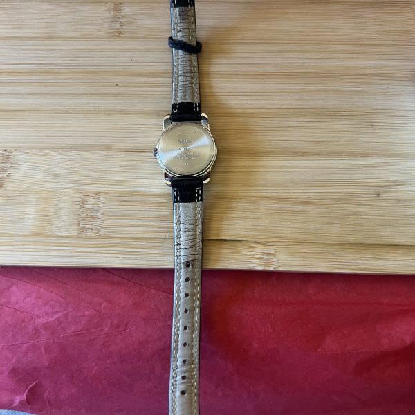 Timex ladies Indiglo 28mm 24 hr dial watch - Image 4