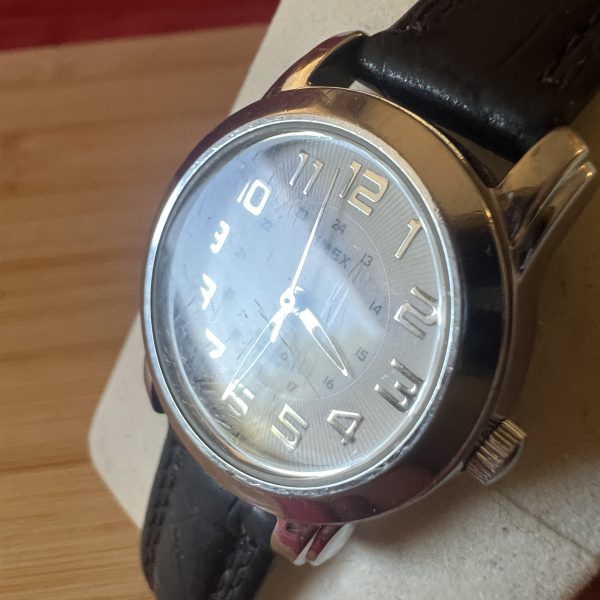 Timex ladies Indiglo 28mm 24 hr dial watch - Image 6
