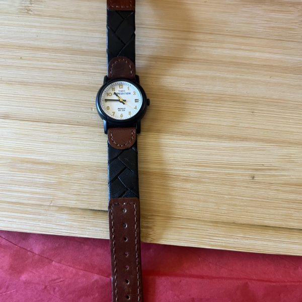 Ladies Timex expedition dainty with indiglo - Image 3