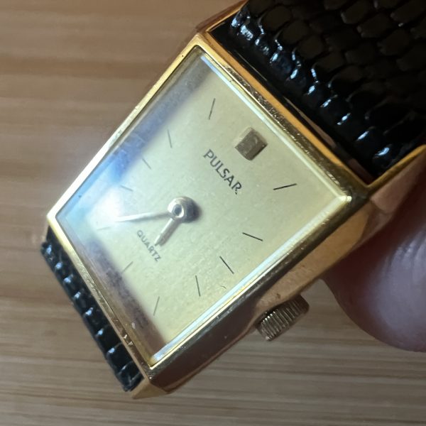 Pulsar dainty ladies quartz tank watch ref v810-5570 - Image 5