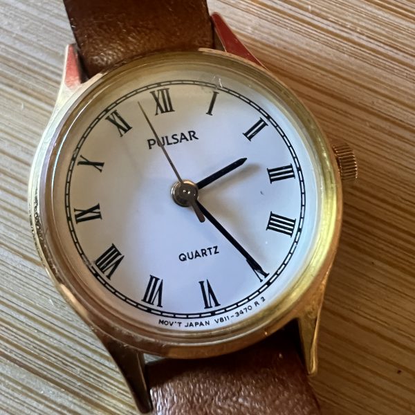 Pulsar small ladies quartz dress watch ref v811-0980