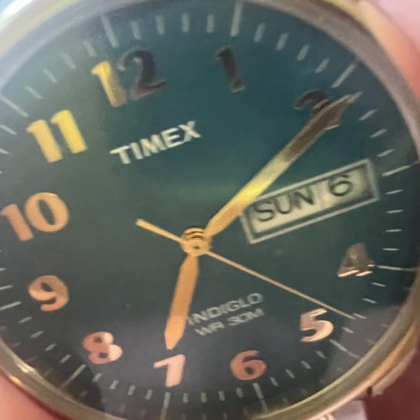 Timex men’s indiglo Charles street expansion bracelet day date - Image 2