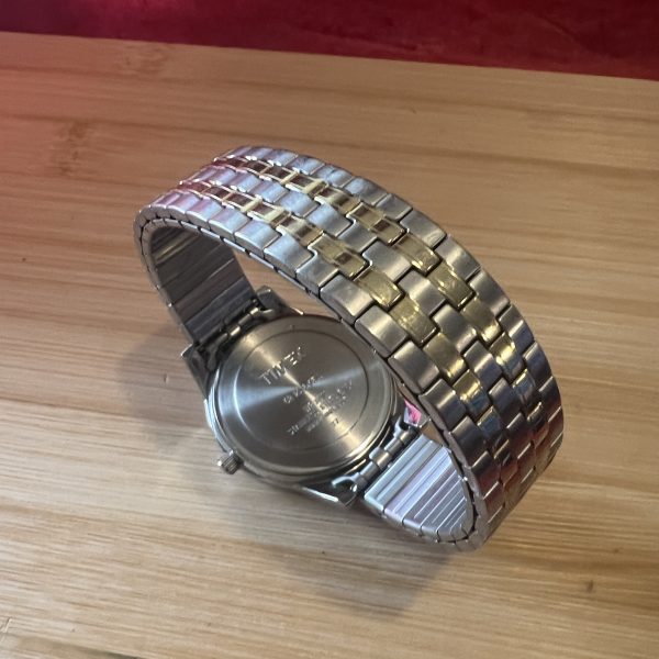 Timex men’s indiglo Charles street expansion bracelet day date - Image 3
