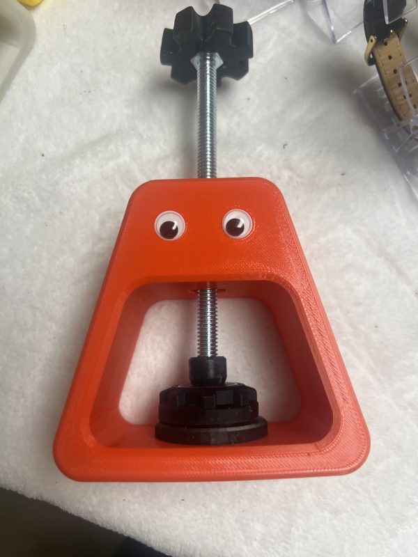 Mr Bench Press OG Orange Edition