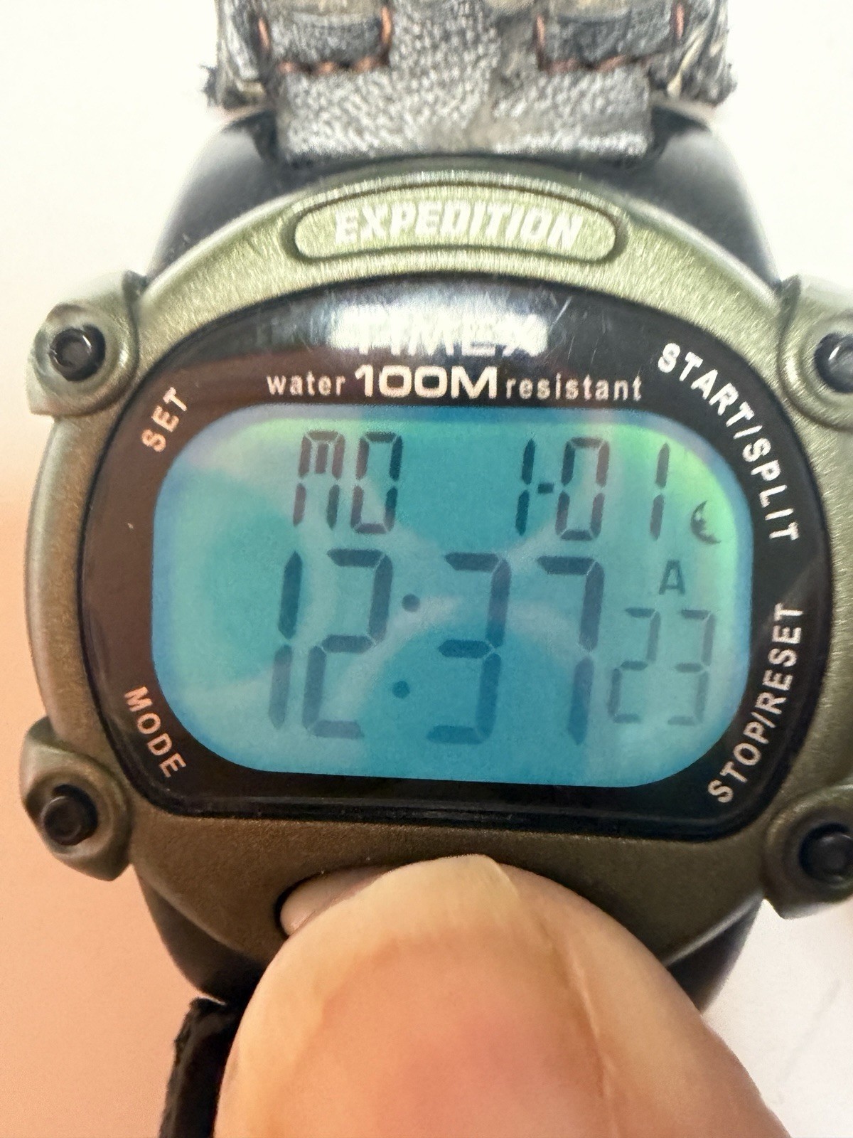 Timex Expedition Indiglo Digital Watch T48042 Leather Band WR 100m - Works!